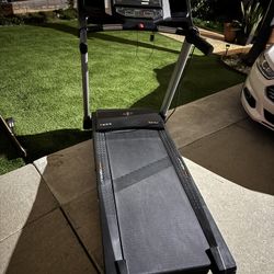 Treadmill 