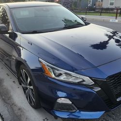 2020 Altima Rs