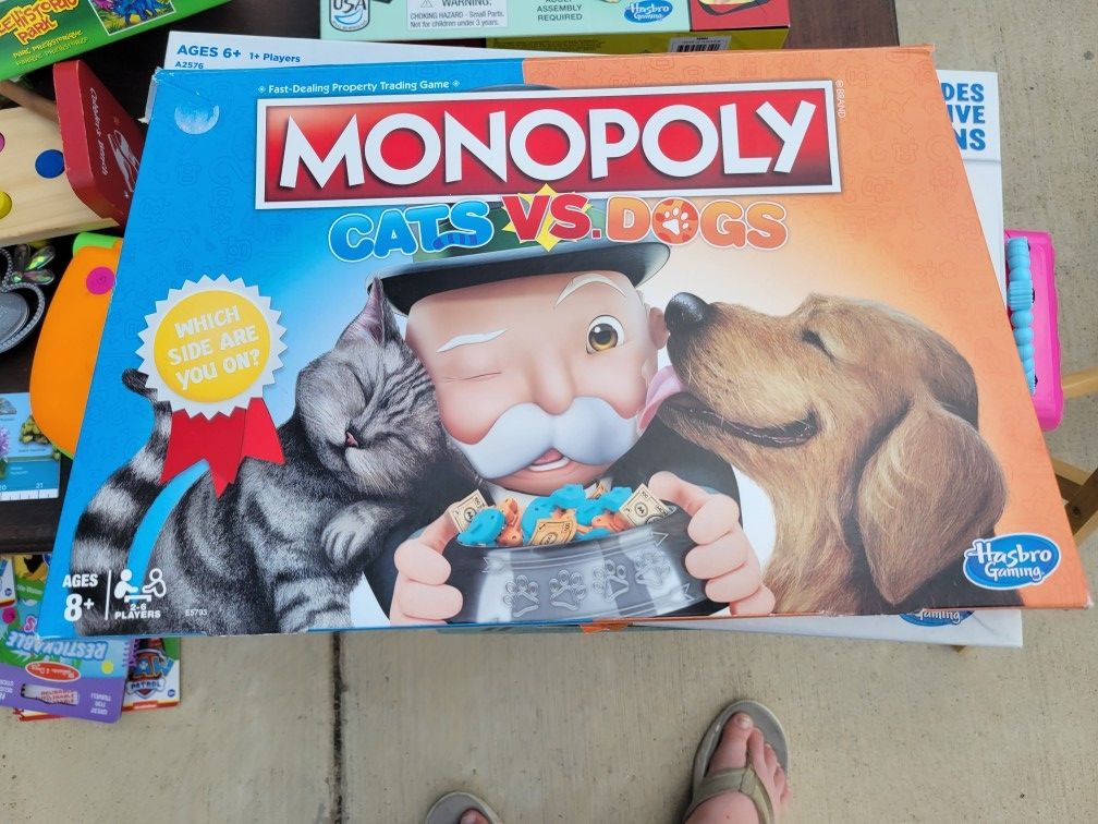 Monopoly Cat Vs Dog