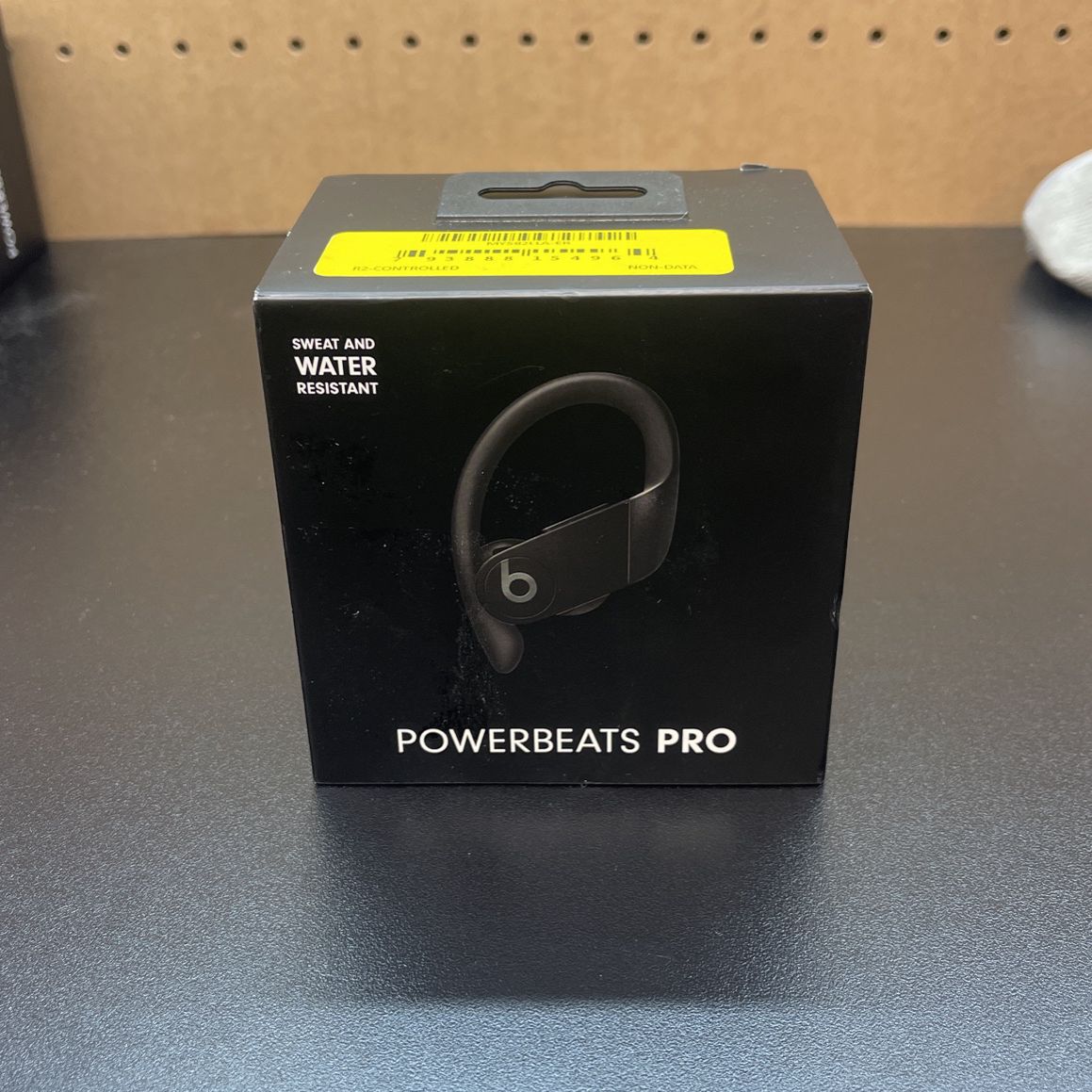 Power Beats Pro Black - Open Box