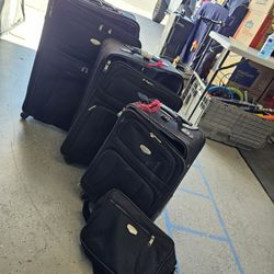 Protocol JC Penny LUGGAGE SET