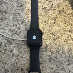 Apple watch SE (Second Gen)