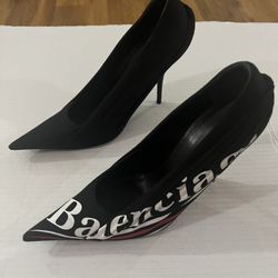 🔥Pre-Loved Balenciaga Knife Cloth Heel Size 8.5 US 38.5. Scuff Marks At Toe