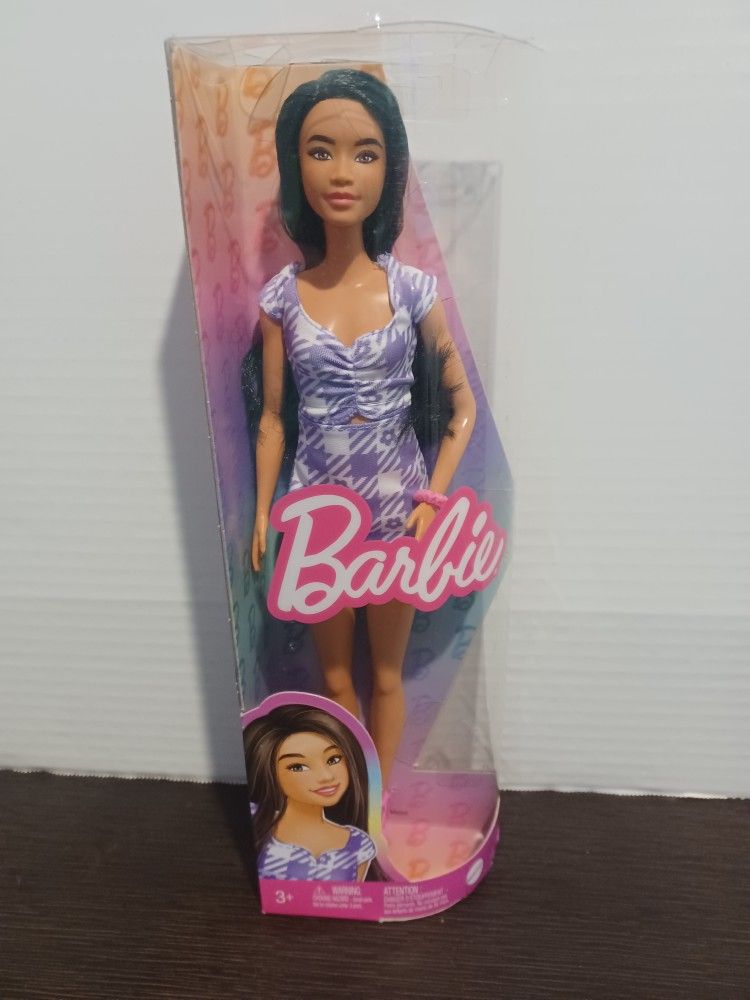Fashionistas Barbie Doll # 199 New In Box 
