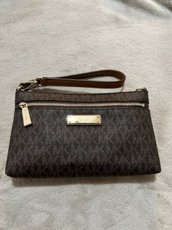 Michael Kors Large Wristlet