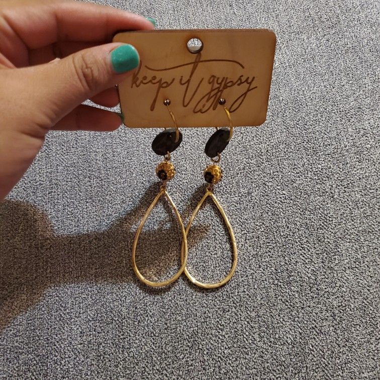 Tear Drop Earrings