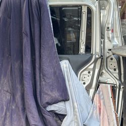 ( FREE) 3 Honda Odyssey Doors For Metal Scrap Or To Use 