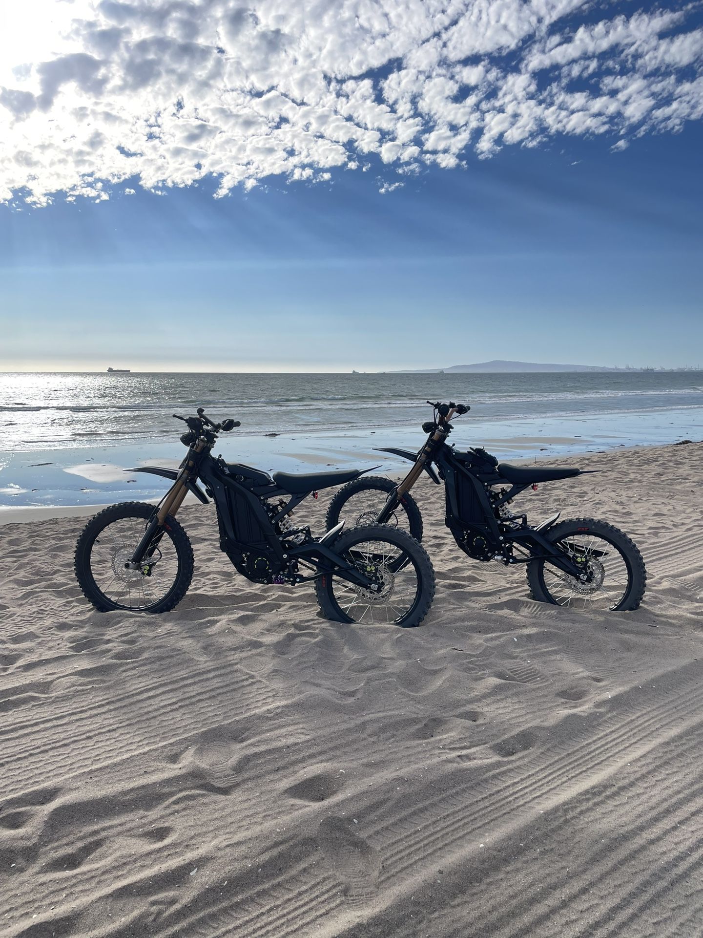 Surron lbx (2025)