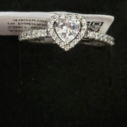Size 7.5 New PANDORA Sterling Silver Ring 