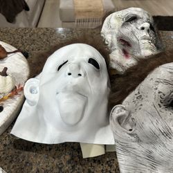 Halloween mask with lights