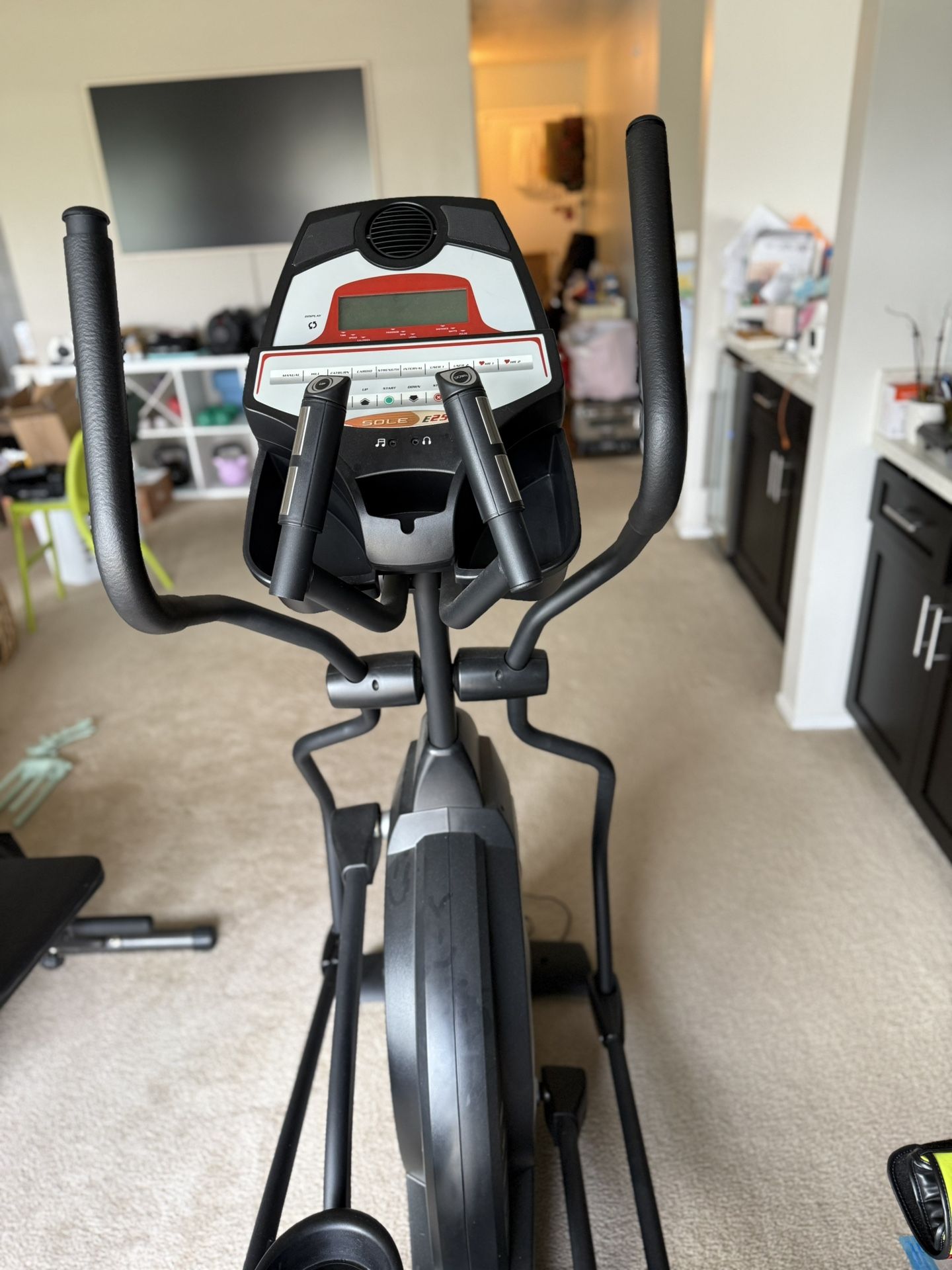 Sole E25 Elliptical Trainer Machine