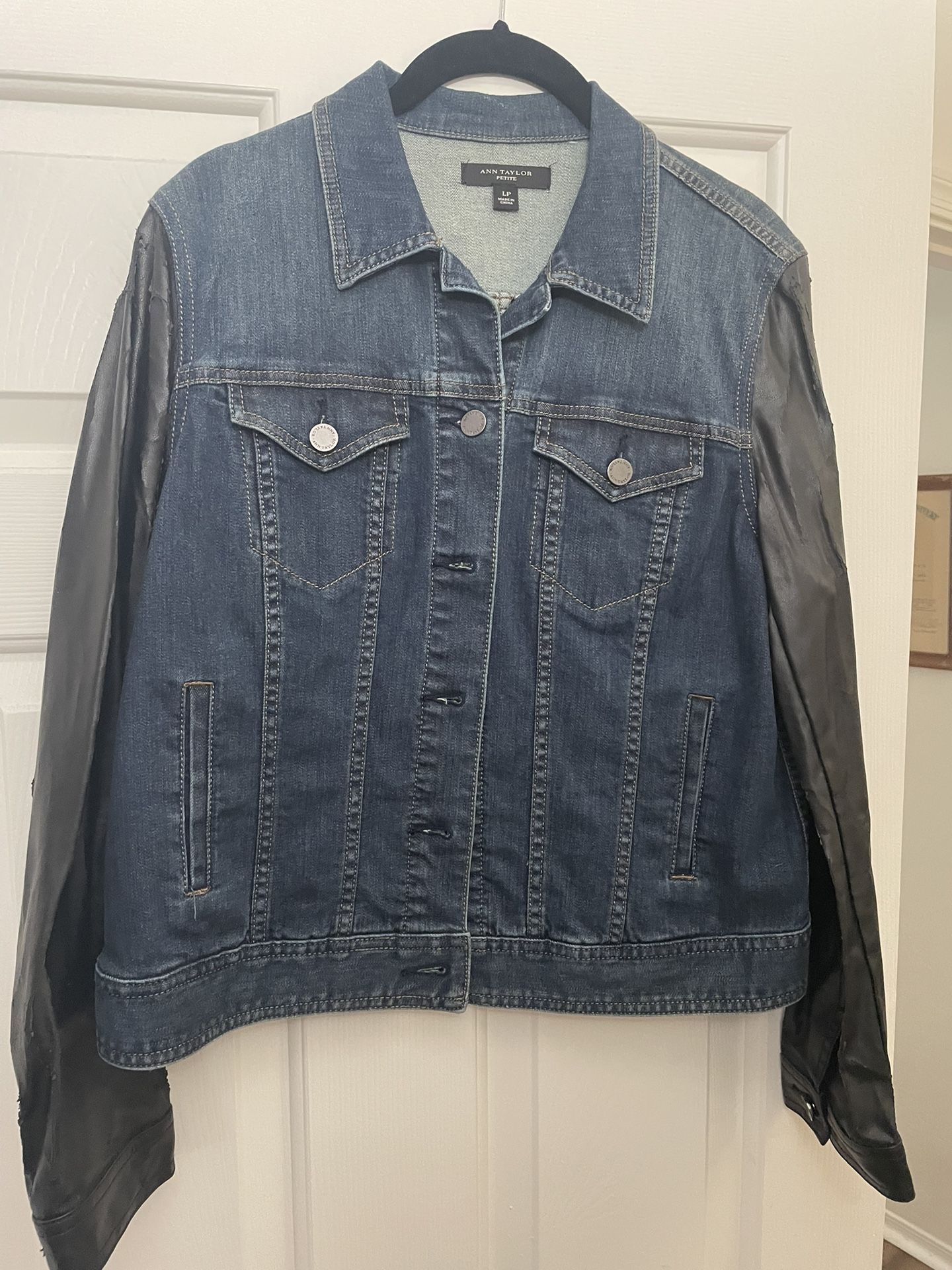 Women’s’ Jean Jacket
