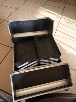 Makeup box