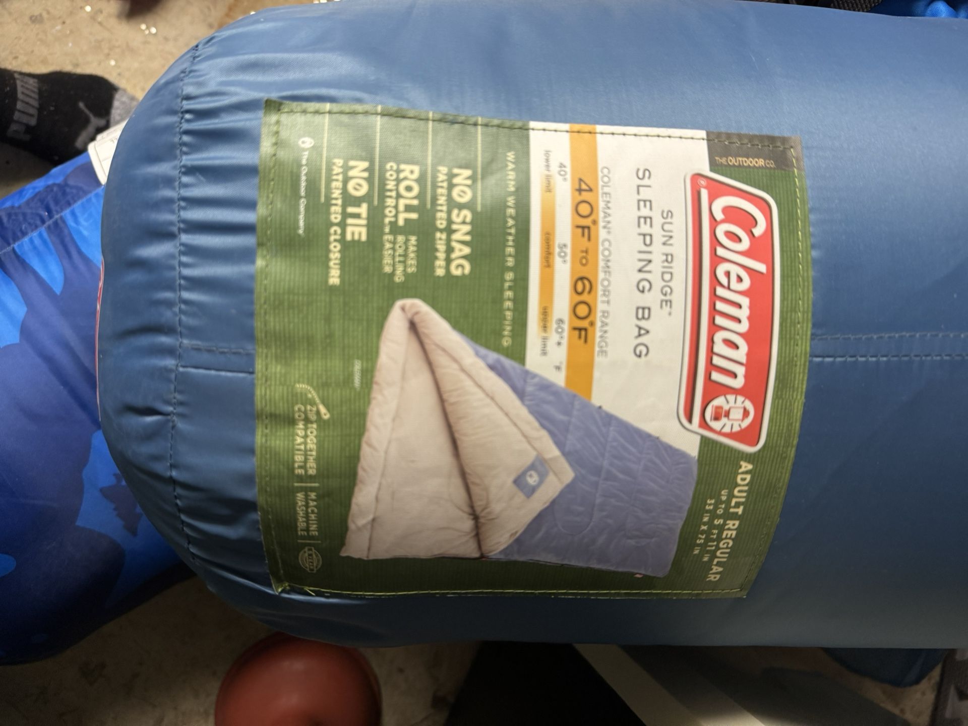 Coleman Sun Ridge 40°F Cool-Weather sleeping bags 2)