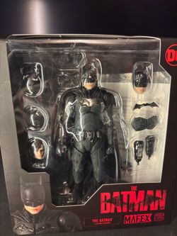 Mafex The Batman (2022)