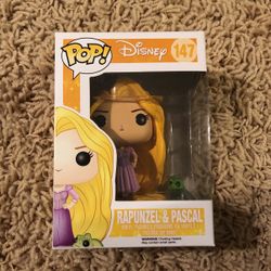 Rapunzel And pascal Funko Pop Tangled