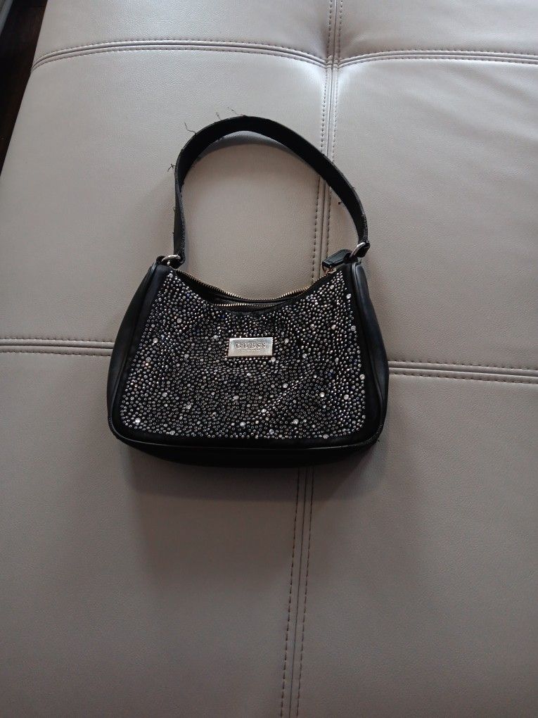 Black GUESS Purse $5