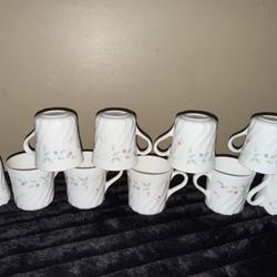 vintage Corelle English Meadow swirl pattern coffee mugs Set Of 10