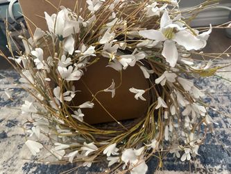 Blessed home decor/metal frame/small wreth