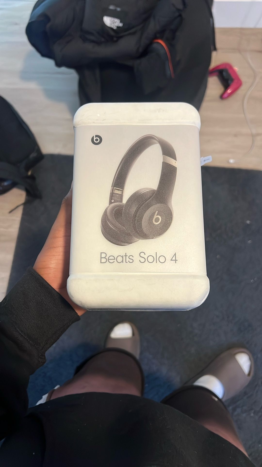 Beats Solo 4