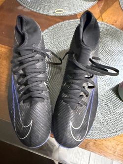 Soccer cleats nike mercurial