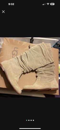 UGG Boots .Size 6