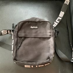 New and Used Supreme vuitton for Sale in Jersey City, NJ - OfferUp