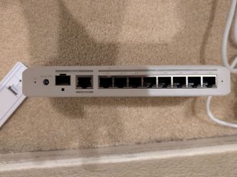 Ubiquiti Flex 2.5G PoEUSW-Flex-2.5G-8-PoE (196W)