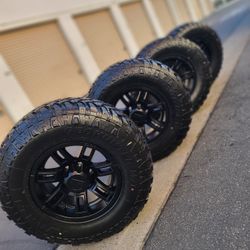 Wheels 16x8 6 Lugs Chevy Or Toyota