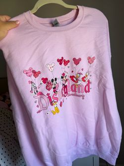 DISNEY SWEATER