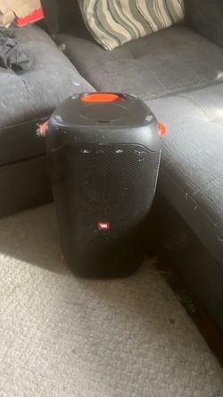 JBL party box