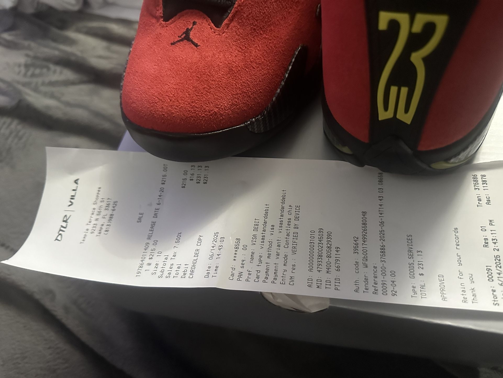 Sneakers
