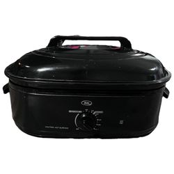 Oster Roaster Oven w/Self-Basting Lid 18 Qt Black CKSTRS18-BSB-W