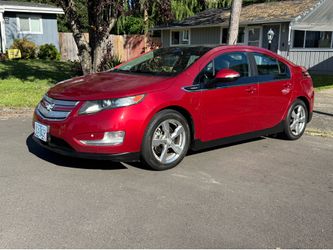 2012 Chevrolet Volt Premium PHEV Plug-in Hybrid EV red / tan