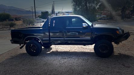 Toyota Tundra Double Cab Lifted Truck