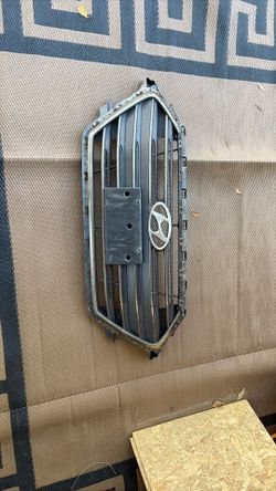 2017 Hyundai Elantra Grille