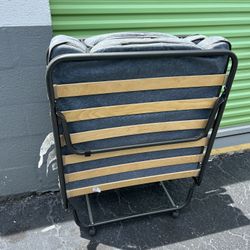 Canapé. Esta Nuevo. Poco Uso.