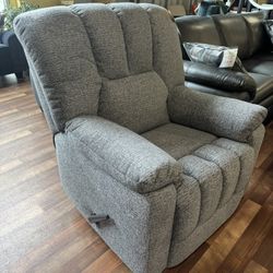 Annalise Recliner With Handle