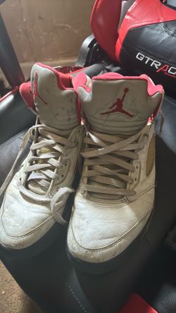 Jordan 5 retro white fire red 10.5