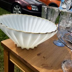 Vintage Anchor Hocking Milk Glass Bowl 