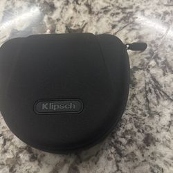 Cadillac, GMC, Or Chevy Headphones for Entertainment Televisons