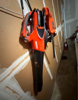 Echo blower with battery and charger