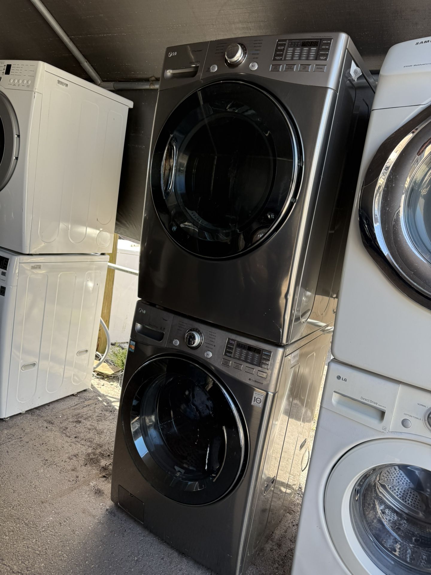 LG Washer And Dryer Set