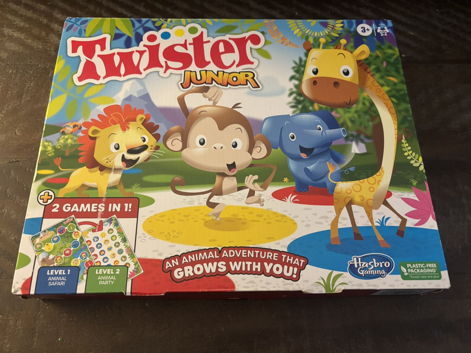Hasbro Gaming Twister Junior Game
