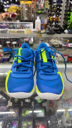 Under Armor GS JET ‘23 Unisex Kids Blue Basketball Shoes ( Size : 7Y )