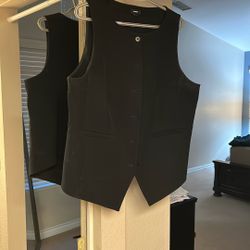 Express Women’s Xl Black Vest
