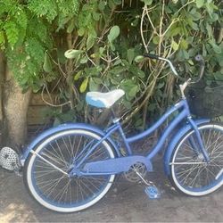 24 BEACH CRUISER 1 SPEED  READY TO RIDE