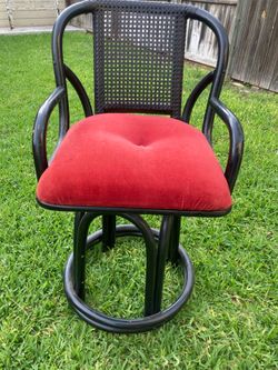 VINTAGE BAMBOO RATTAN CANE BACK SWIVEL BARSTOOL
