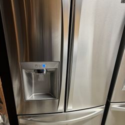 Kenmore 3 Door Stainless Steel Refrigerador 