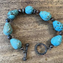 Sterling Silver W/Turquoise bracelet.